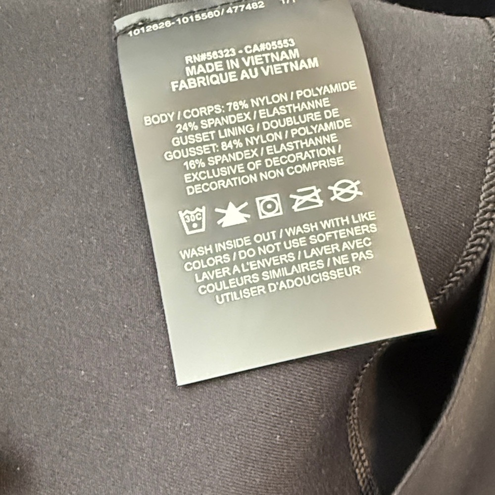 Nike Universa Black Leggings - Picture 9 of 9